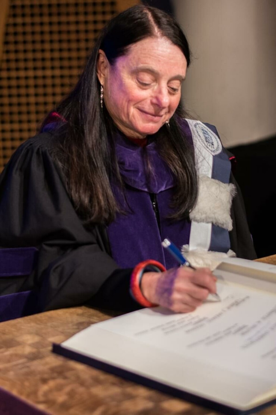 KU Leuven reikt 5 eredoctoraten uit