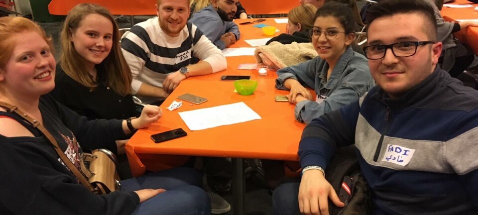 'Excuseer, maar wat bedoel je met انتتتحدثالعربيةجيدا !?'