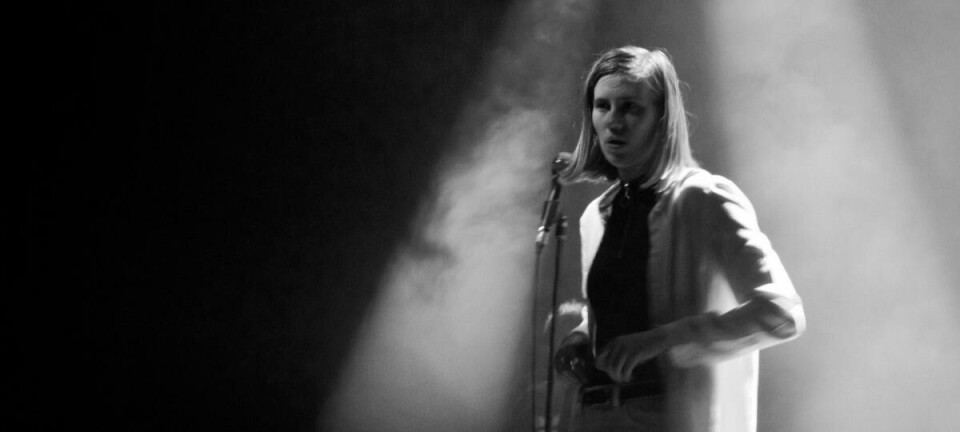 Vijftig tinten grijs en pikzwart: Whispering Sons stuwt Leuven naar een epileptische extase