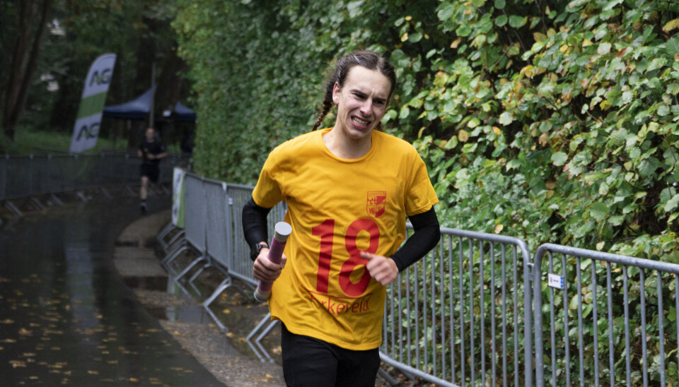 Student verbreekt record en loopt 201 rondjes op de 24 urenloop: 'Geen woorden voor'