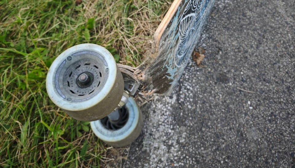 Tijdens de tweede reisdag brak Ivars longboard.