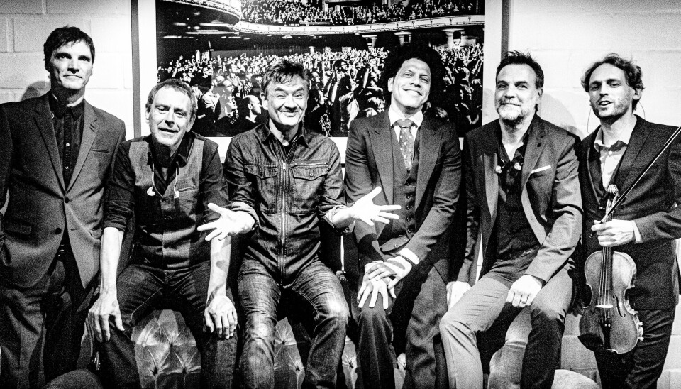 Bart Peeters met zijn band De Ideale Mannen.