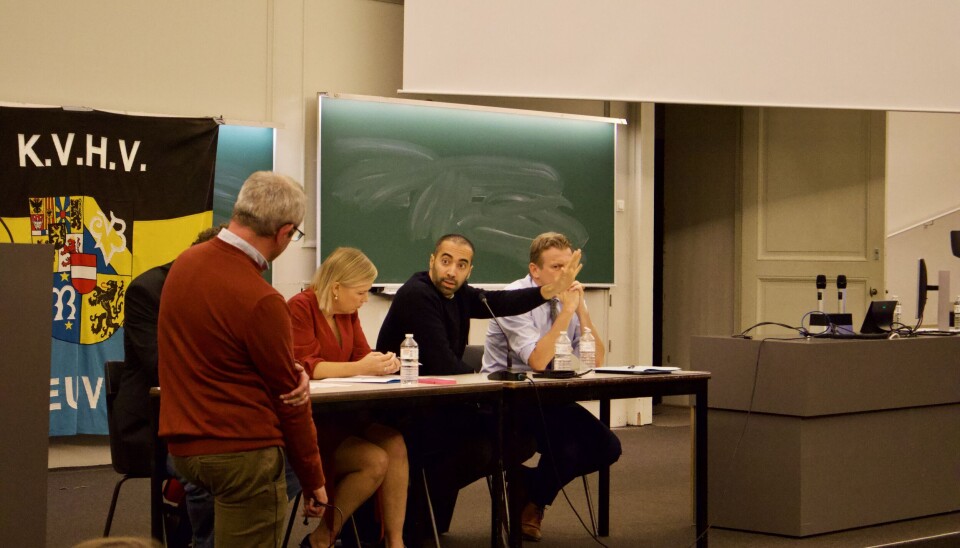 Mahdi presenteerde zich als the bigger man, alsof zijn partij nog nooit een nota had gelekt.