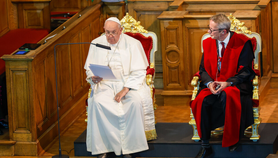 Tot de splitsing van de universiteit, was het rectoraat vooral een verlengstuk van de Katholieke Kerk.