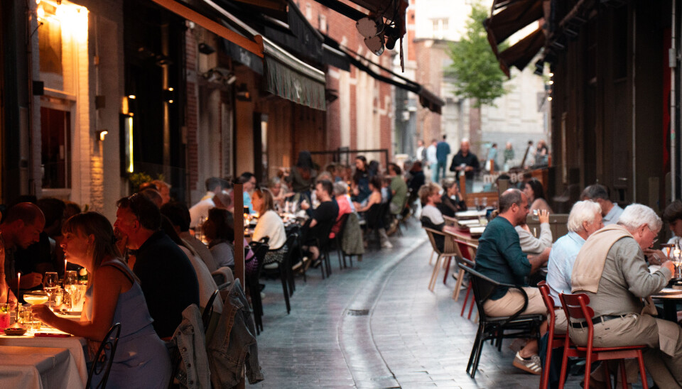 Veganistische frietjes en spotgoedkope noedels: de leukste eet- en drinkplekjes in Leuven