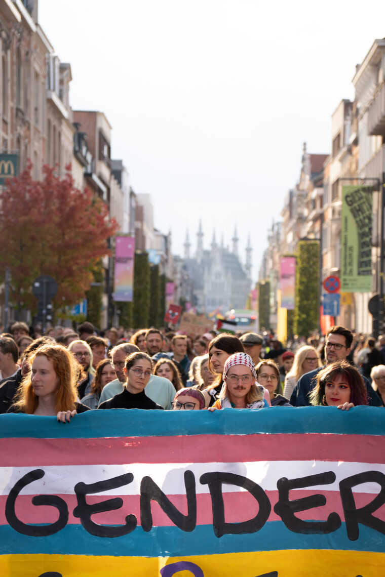 Vreedzaam, kleurrijk en onzeker: dit was Leuven Pride 2025