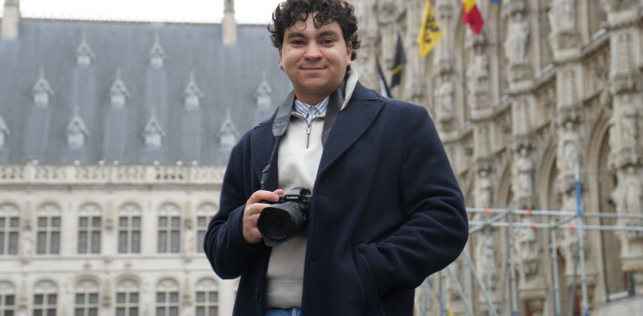 De student die Leuven aan de wereld toont: 'Ik probeer rust te brengen tijdens het scrollen'