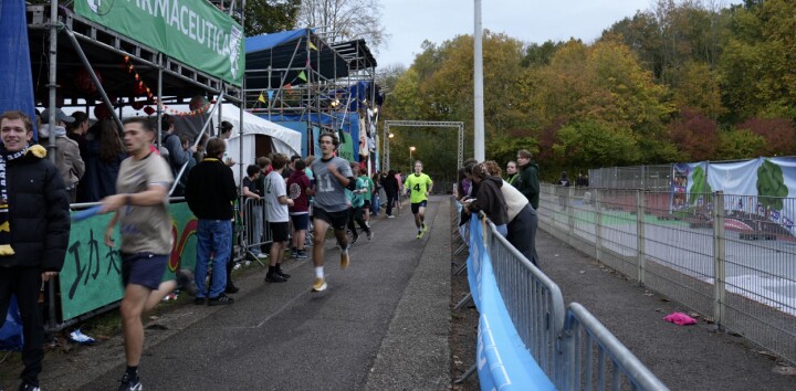 Live | VTK wint 24 urenloop met 1102 rondjes